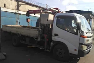Манипулятор Unic 230 на базе Toyota Dyna